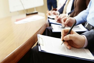 19 августа в Управлении Россельхознадзора по Свердловской области состоялись публичные обсуждения, посвященные подведению итогов деятельности ведомства в первом полугодии 2022 года.