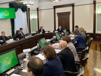 Исполняющий обязанности Министра экономики и терразвития Свердловской области Татьяна Гладкова приняла участие в Координационном совещании по вопросам организации и осуществления муниципального контроля в городе Екатеринбурге